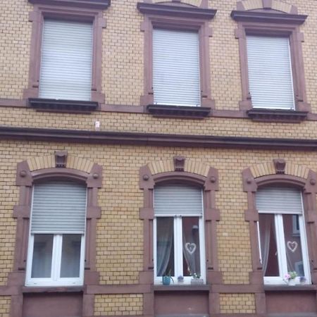Familien Zimmer カイザースラウテルン エクステリア 写真